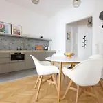 Premium By Hi - 2 Bedroom - View